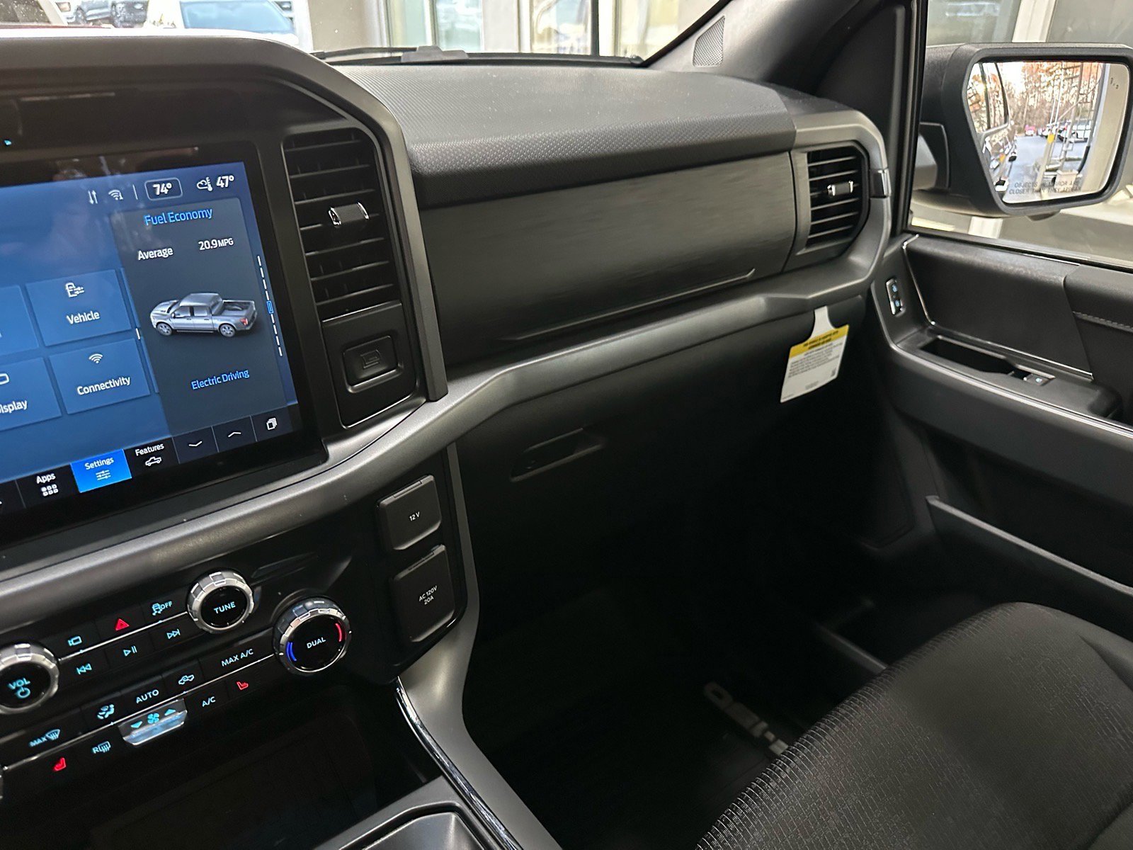 Certified 2025 Ford F150 XLT w/ Equipment Group 302A MID image 37