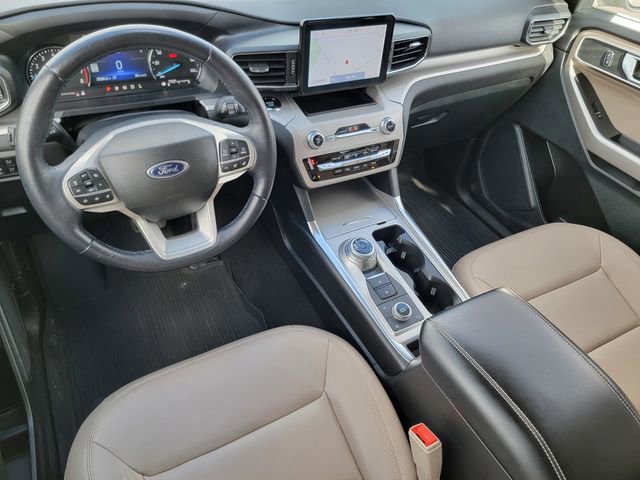 Certified 2023 Ford Explorer XLT w/ Equipment Group 202A image 38