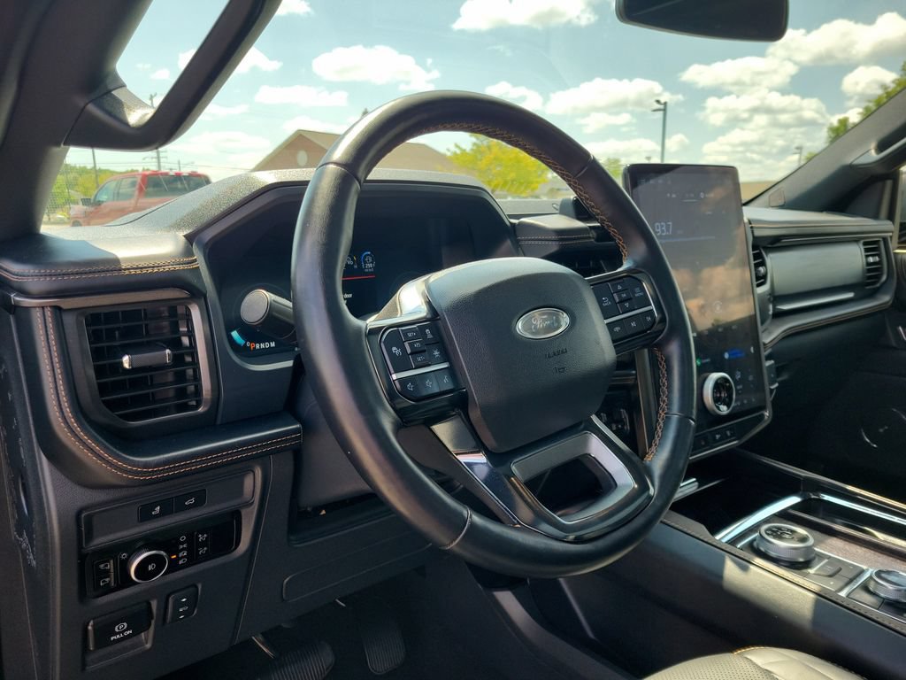 Certified 2024 Ford Expedition Max Platinum AWD/4WD image 24