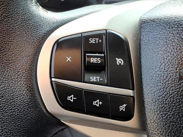 Certified 2022 Ford Explorer XLT w/ Equipment Group 202A image 21