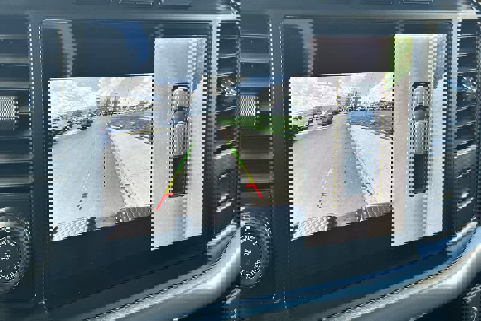 Certified 2023 Ford F150 Lariat w/ Equipment Group 502A High image 19