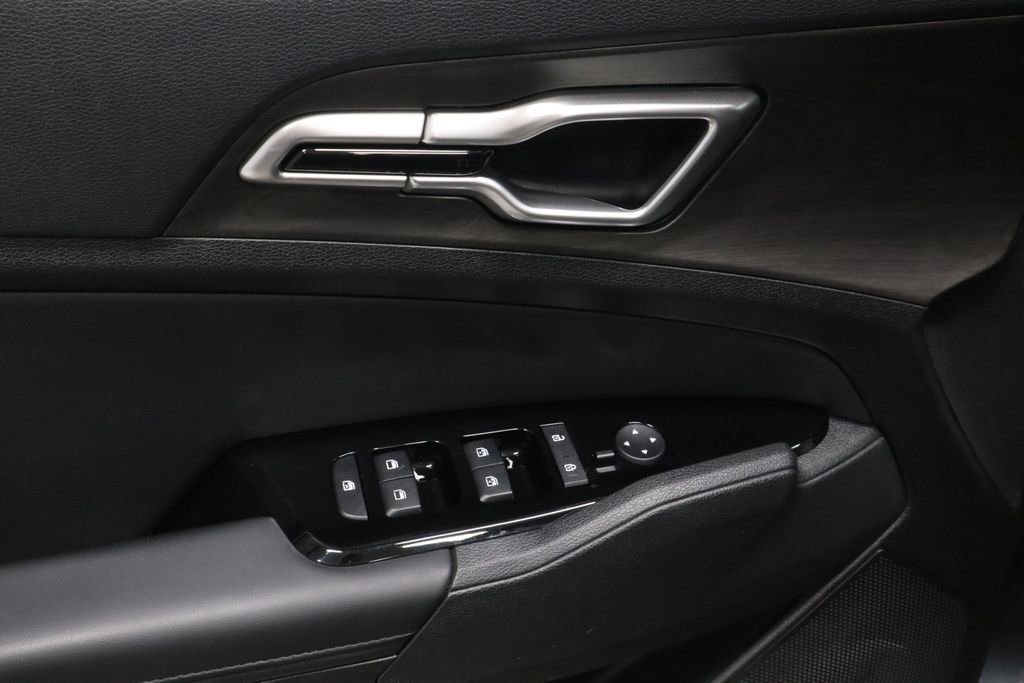 Used 2023 Kia Sportage X-Line w/ X-Line Premium Package image 23