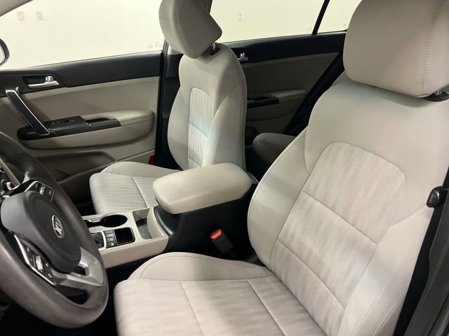 Used 2022 Kia Sportage LX AWD/4WD image 7