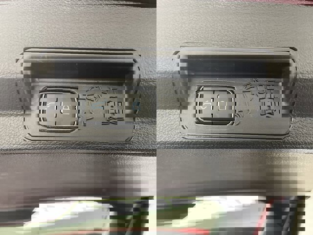 Certified 2023 Ford Explorer Platinum w/ Equipment Group 601A image 38