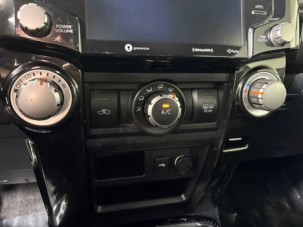 Used 2021 Toyota 4Runner Venture AWD/4WD image 20