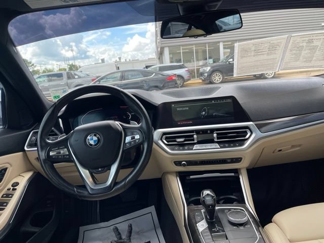 Used 2021 BMW 330i Sedan w/ Premium Package RWD image 25