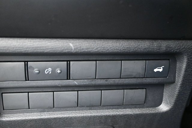 Used 2025 Mitsubishi Outlander SE FWD image 24