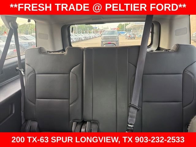 Used 2017 Chevrolet Suburban Premier RWD image 15
