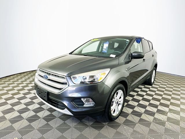 Certified 2017 Ford Escape SE FWD image 6