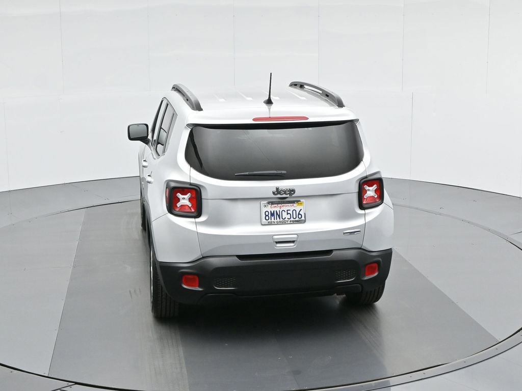 Used 2019 Jeep Renegade Latitude image 19