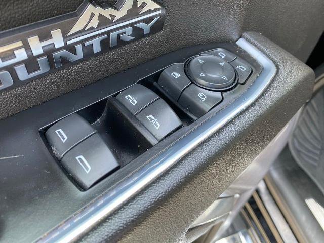 Used 2022 Chevrolet Silverado 1500 High Country w/ High Country Premium Package image 12