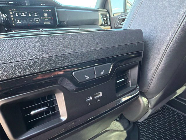 Used 2024 GMC Sierra 3500 AT4 AWD/4WD image 25