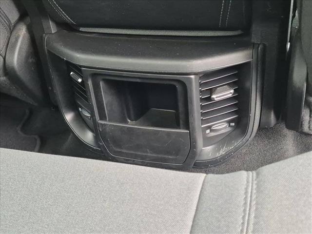 Used 2020 RAM 1500 Big Horn AWD/4WD image 16