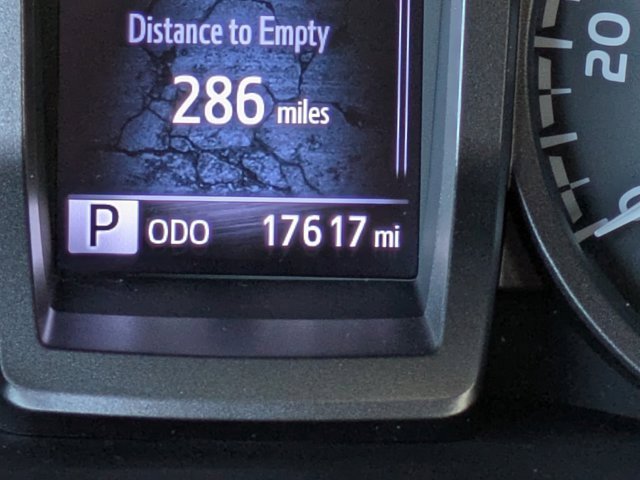 Used 2022 Toyota Tacoma TRD Sport image 26