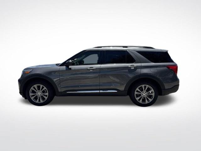 Certified 2023 Ford Explorer XLT w/ Equipment Group 202A RWD image 8