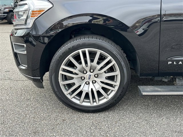 Certified 2022 Ford Expedition Max Platinum image 11