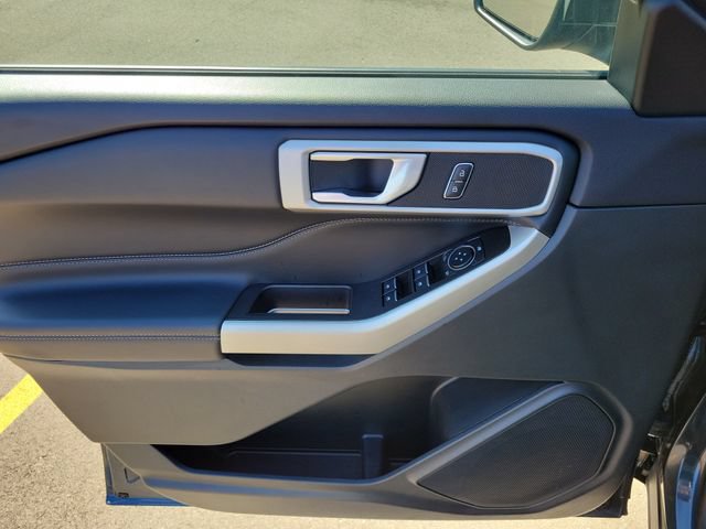 Certified 2023 Ford Explorer XLT w/ Equipment Group 202A AWD/4WD image 12