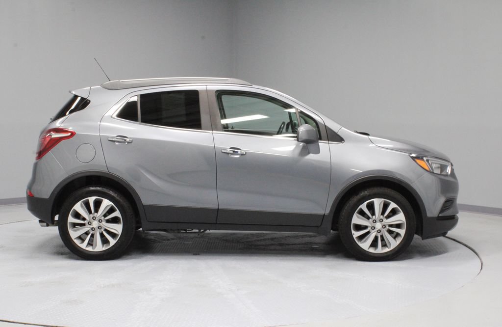 Used 2020 Buick Encore Preferred FWD image 10