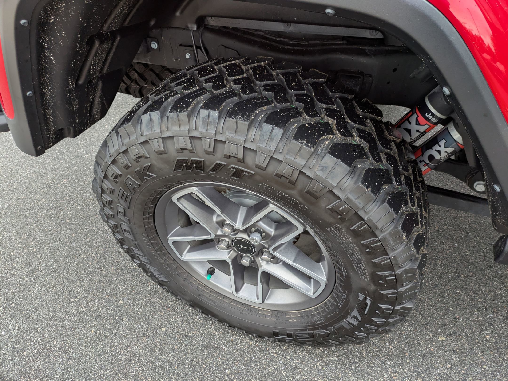 Used 2024 Jeep Gladiator Mojave image 40