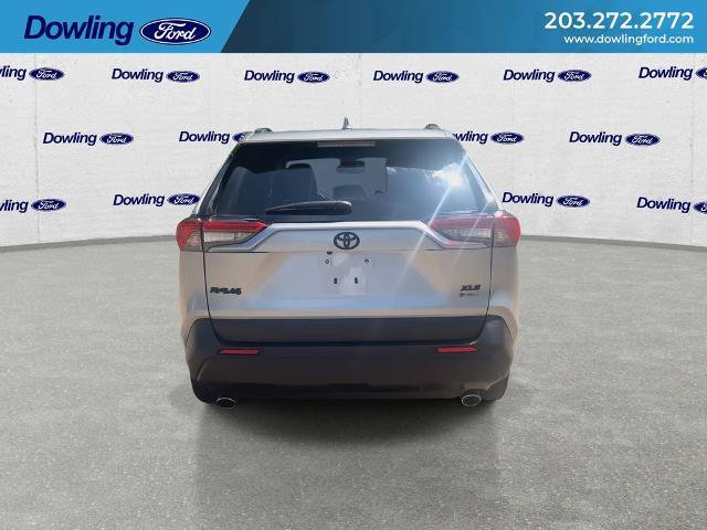 Used 2025 Toyota RAV4 XLE w/ Convenience Package AWD/4WD image 2