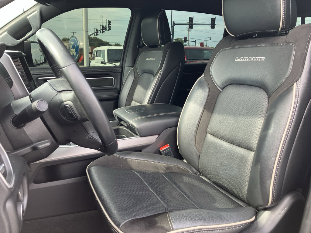 Used 2022 RAM 1500 Laramie AWD/4WD image 33