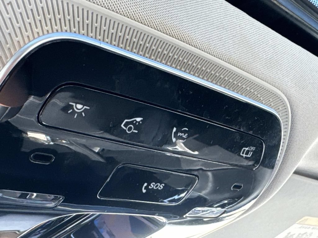 Used 2022 Mercedes-Benz C 300 Sedan image 32