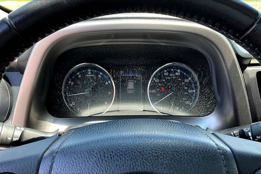 Used 2018 Toyota RAV4 Limited FWD image 15