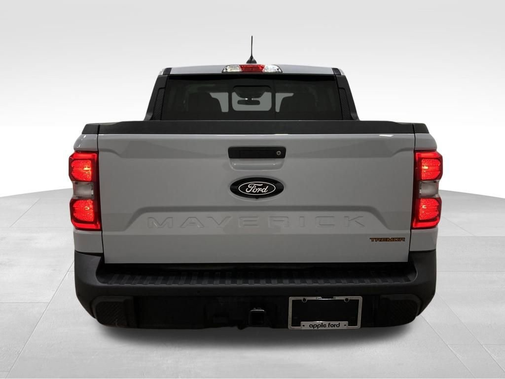 Certified 2025 Ford Maverick Tremor image 3