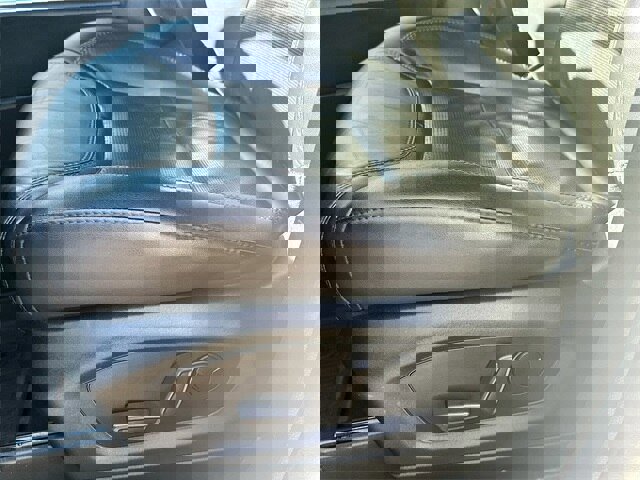 Certified 2022 Ford Explorer Platinum w/ Technology Package image 20