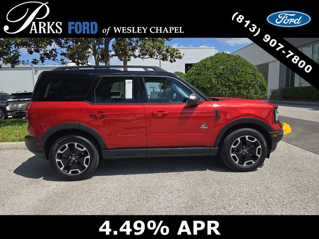 Certified 2024 Ford Bronco Sport Outer Banks w/ Tech Package AWD/4WD image 3