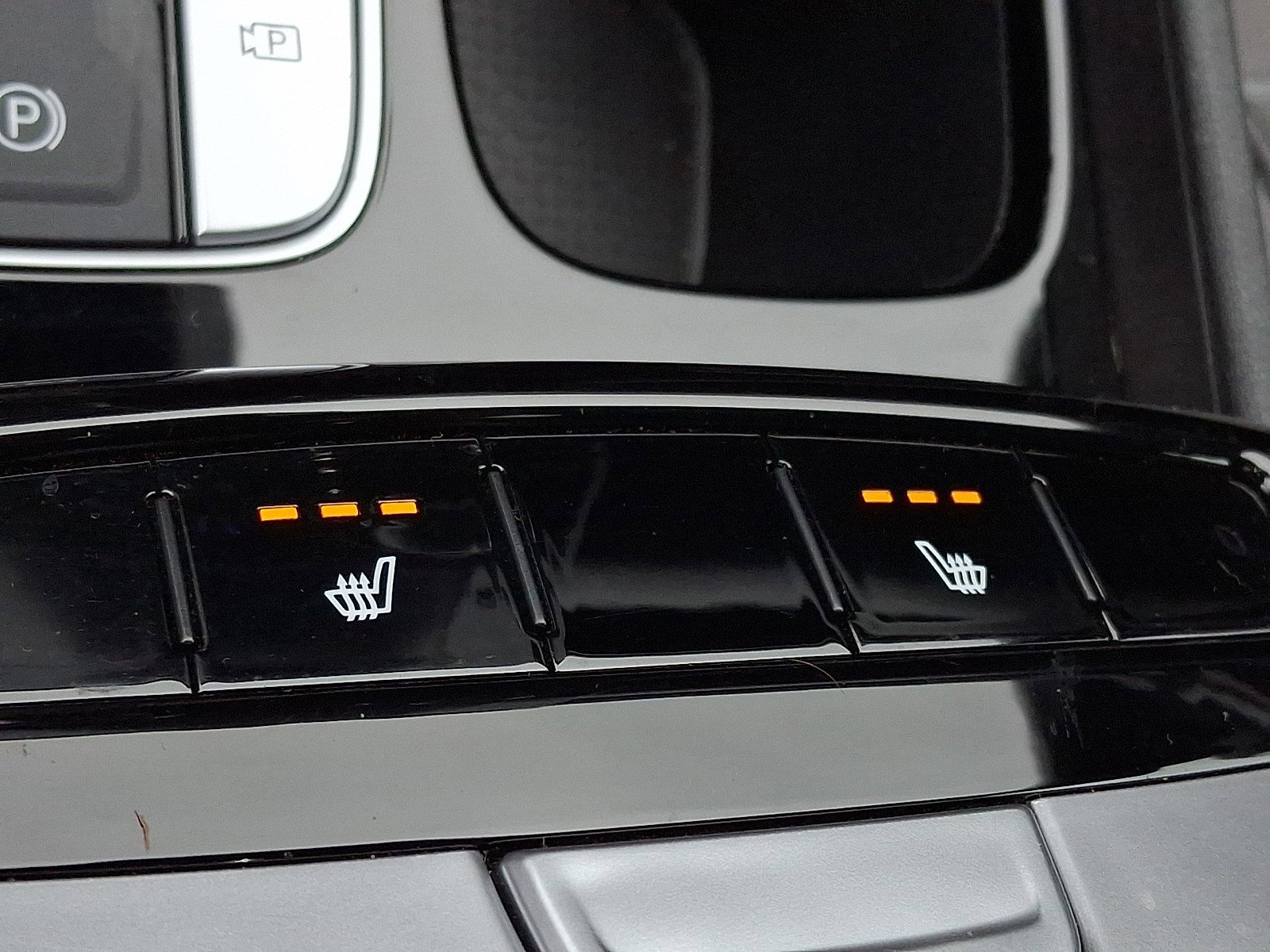 Used 2023 Hyundai Santa Cruz SEL w/ Activity Package image 23