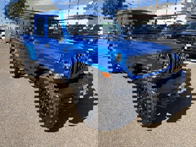 Used 2025 Jeep Gladiator Sport image 5