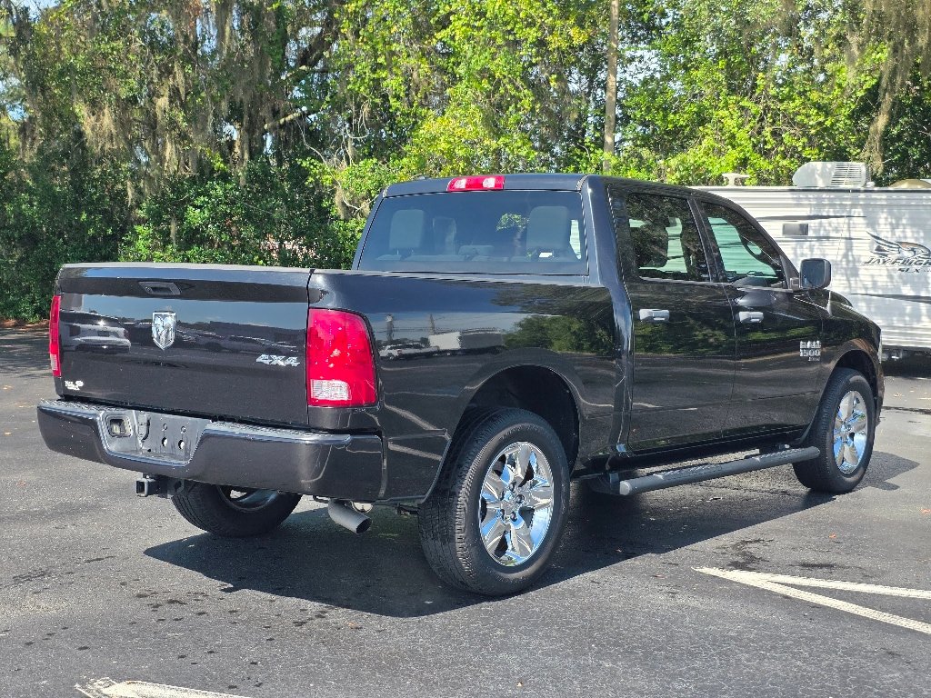 Used 2019 RAM 1500 Express w/ Express Value Package AWD/4WD image 7
