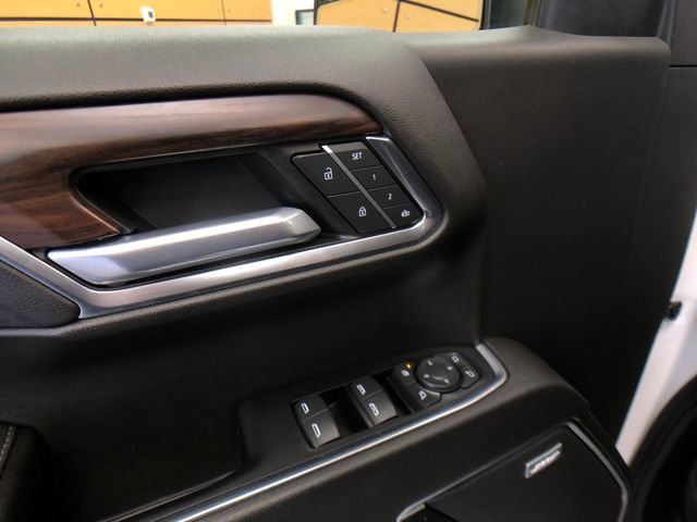 Used 2022 GMC Sierra 1500 SLT w/ SLT Premium Package image 12