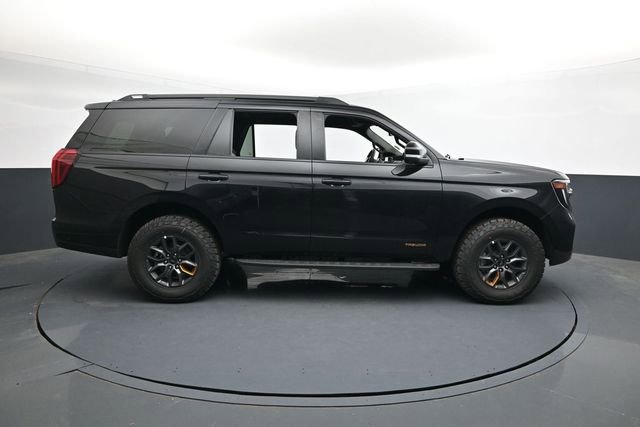 Certified 2025 Ford Expedition Tremor image 8