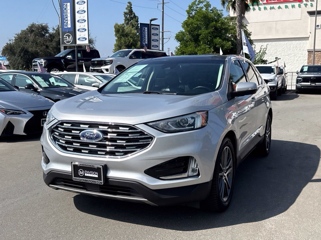 Certified 2019 Ford Edge Titanium FWD image 5