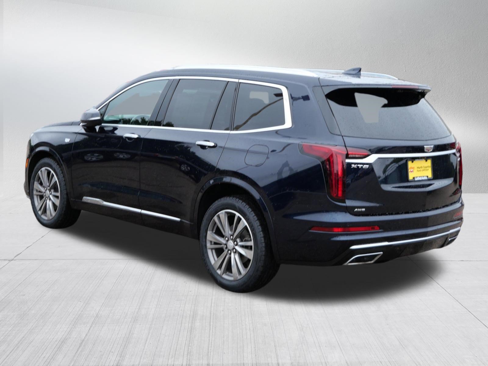Used 2021 Cadillac XT6 Premium Luxury w/ Platinum Package AWD/4WD image 5