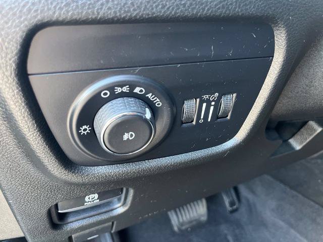 Used 2021 Jeep Grand Cherokee L Limited w/ Trailer Tow Group (B) AWD/4WD image 23