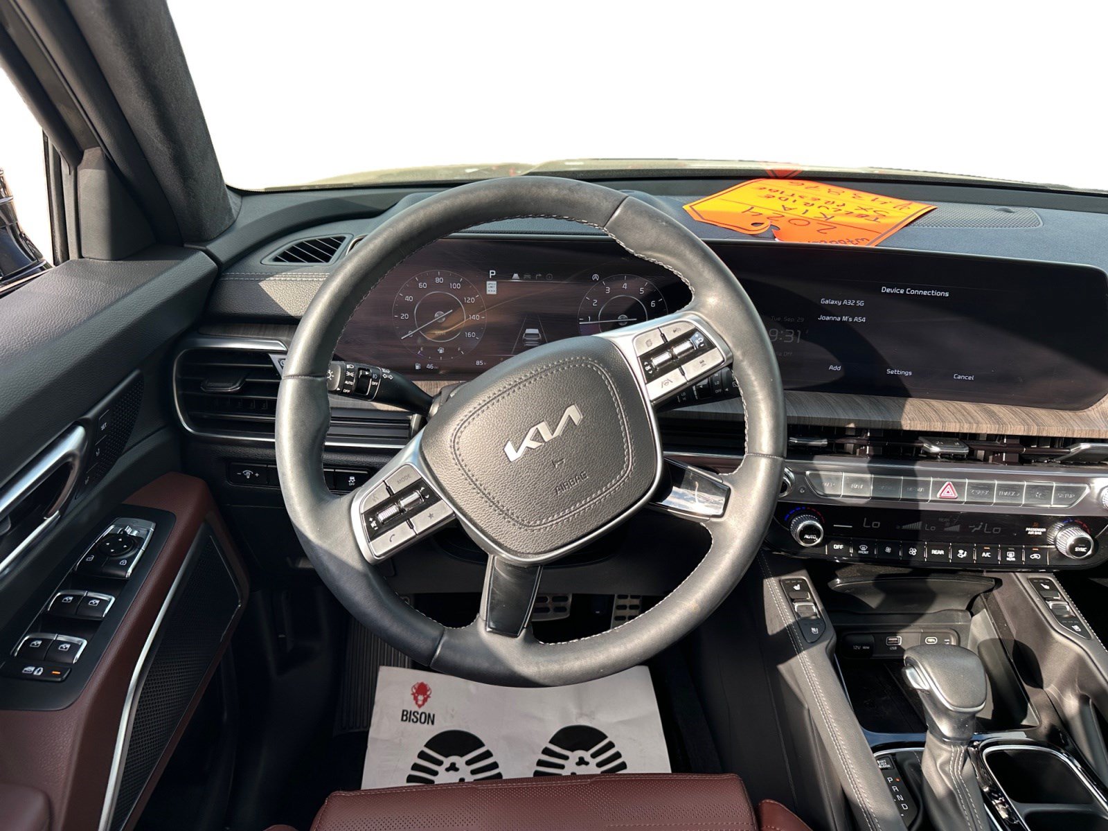 Used 2024 Kia Telluride SX Prestige w/ Towing Package AWD/4WD image 13
