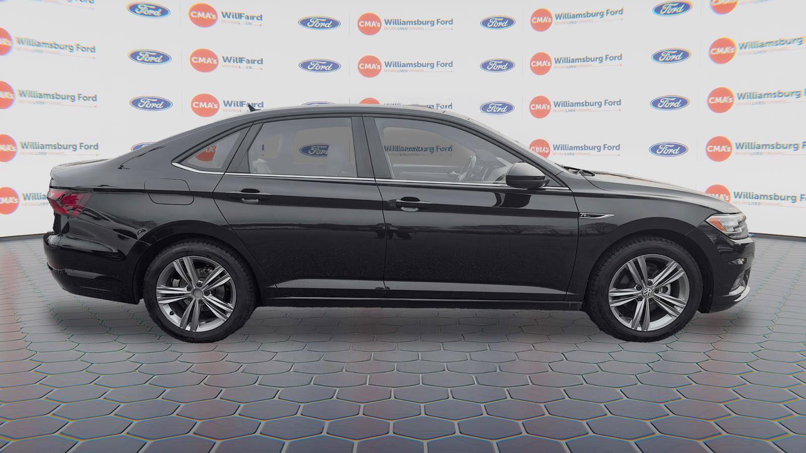 Used 2021 Volkswagen Jetta R-Line image 4