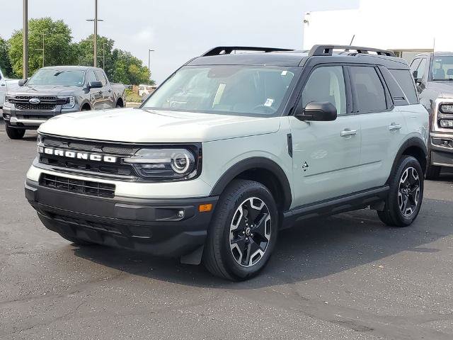 Certified 2022 Ford Bronco Sport Outer Banks AWD/4WD image 2