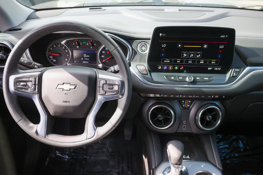 Used 2024 Chevrolet Blazer LT w/ Convenience Package FWD image 7