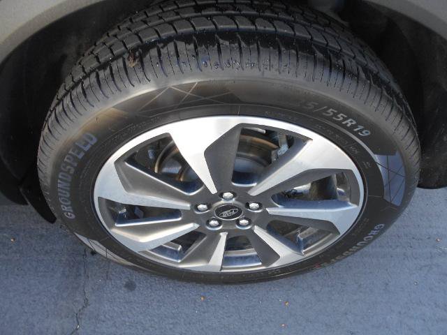 Certified 2025 Ford Escape Platinum AWD/4WD image 13