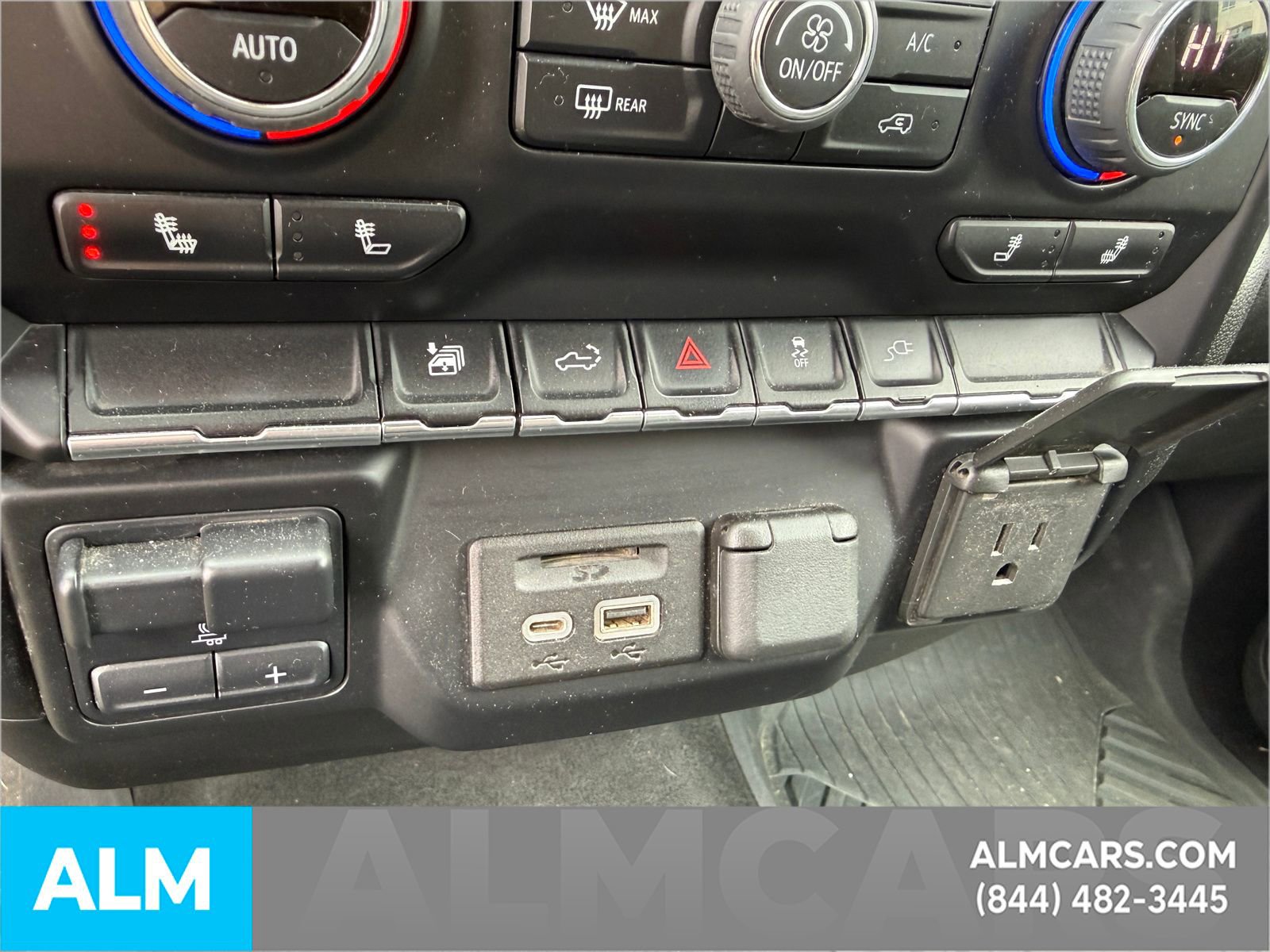 Used 2022 Chevrolet Silverado 3500 LT w/ Convenience Package AWD/4WD image 23