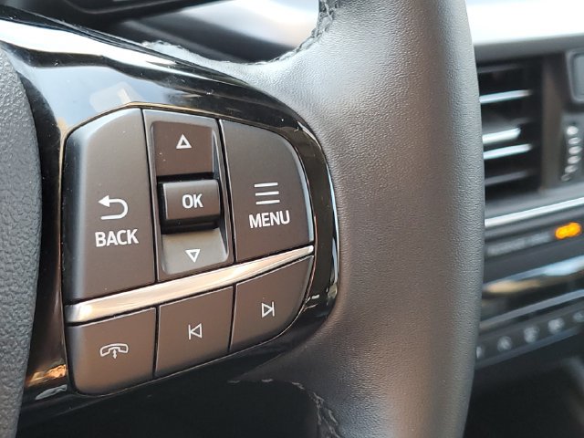 Certified 2024 Ford Escape Platinum AWD/4WD image 12