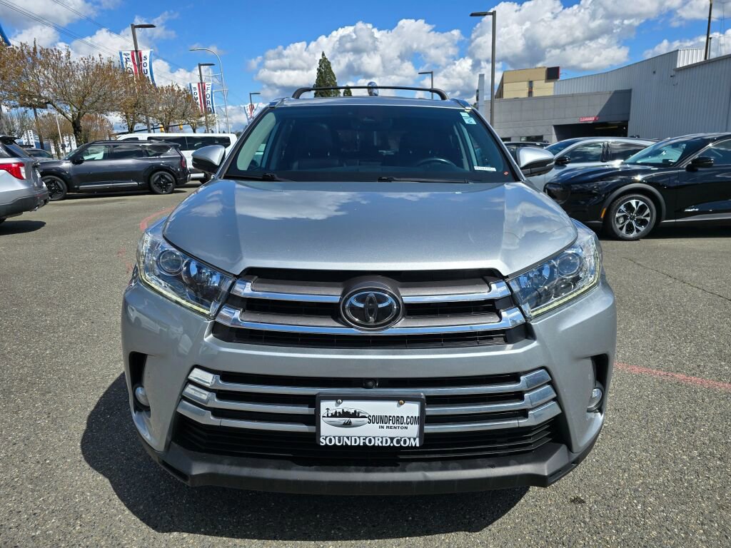 Used 2018 Toyota Highlander Limited Platinum AWD/4WD image 8