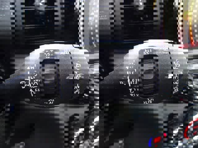 Used 2020 MINI Cooper 2-Door Hardtop image 20