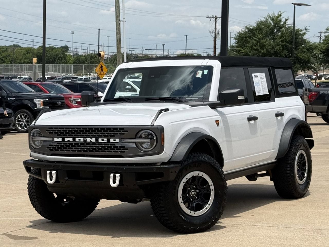 Certified 2022 Ford Bronco Badlands AWD/4WD image 2