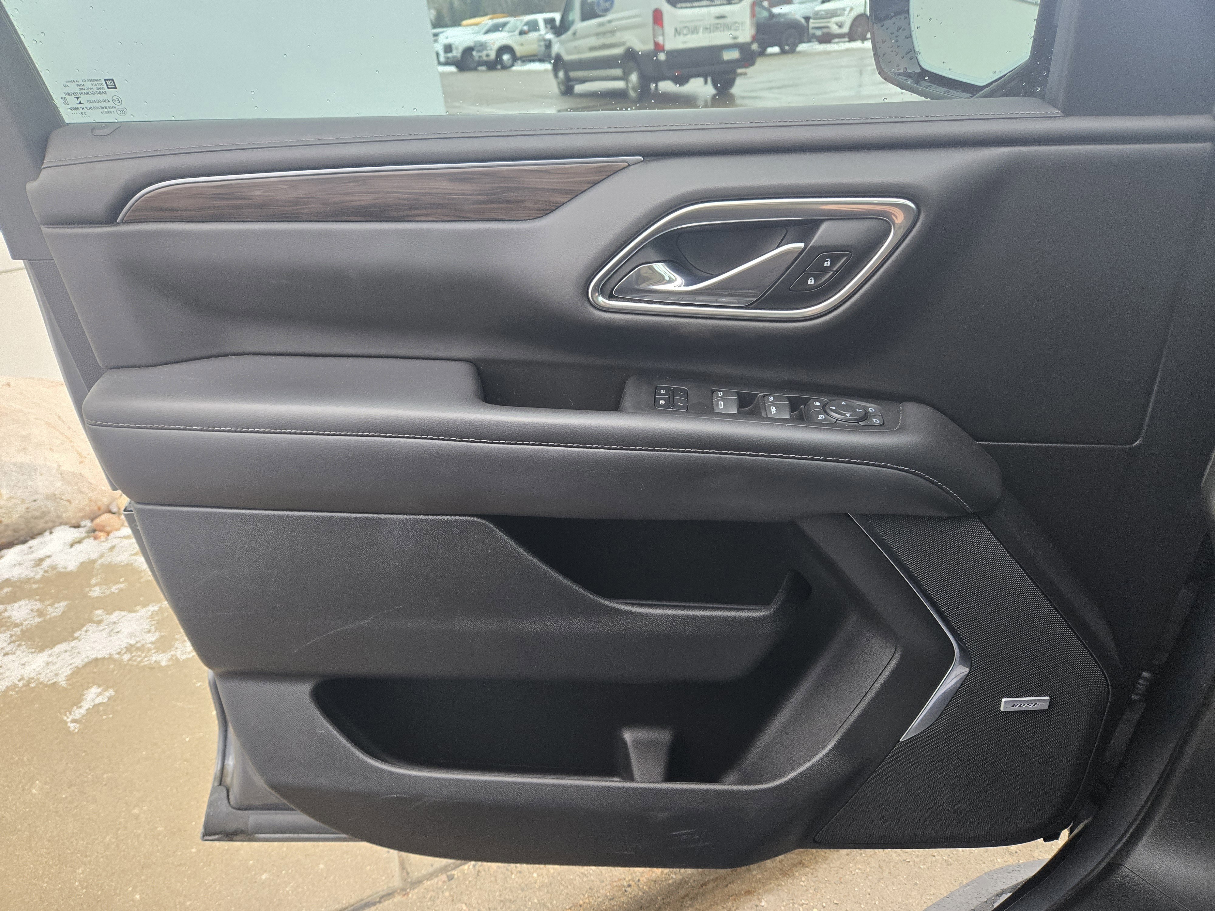 Used 2021 Chevrolet Suburban LT w/ LT Signature Package image 21