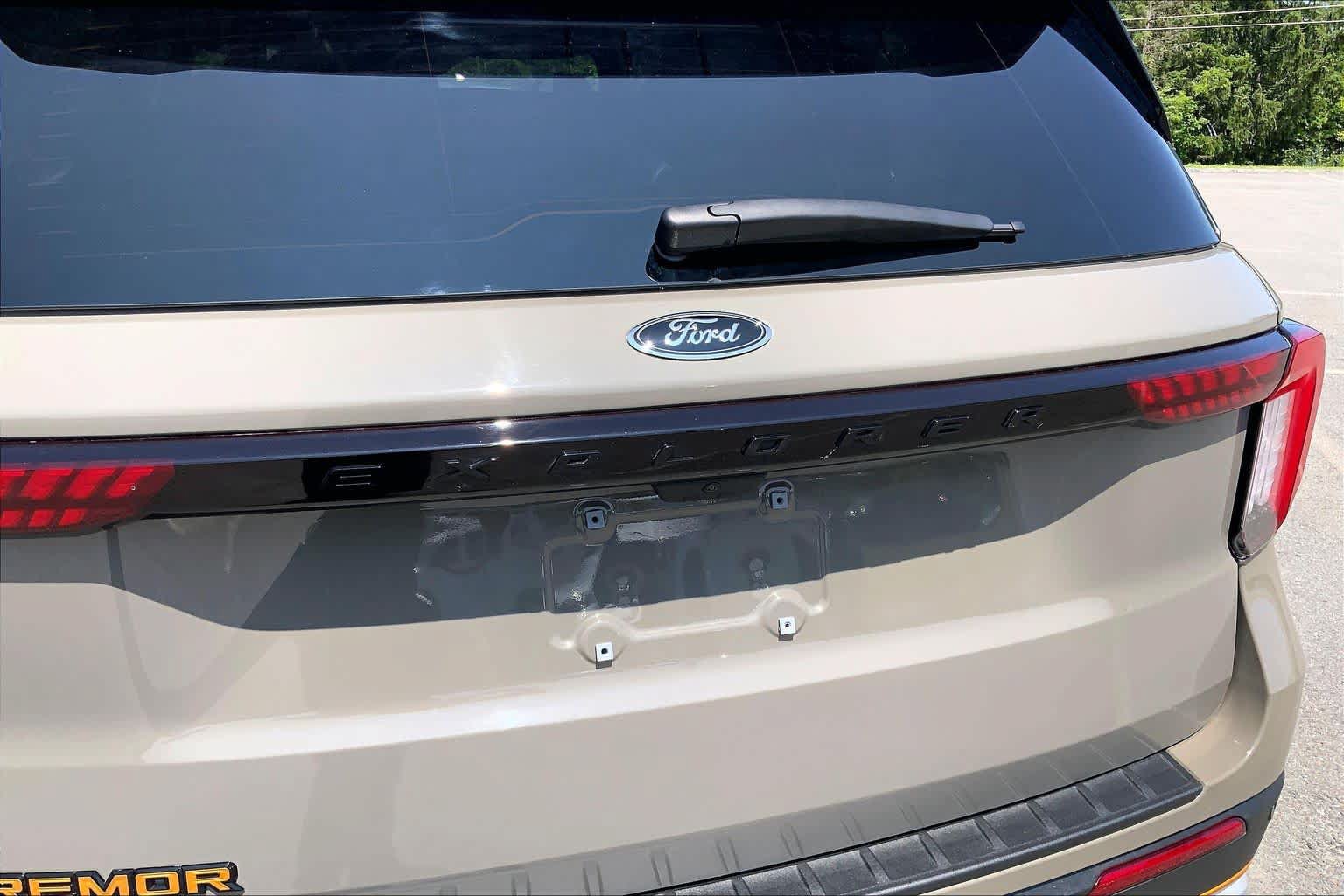 Certified 2026 Ford Explorer Tremor w/ Tremor Ultimate Package AWD/4WD image 10